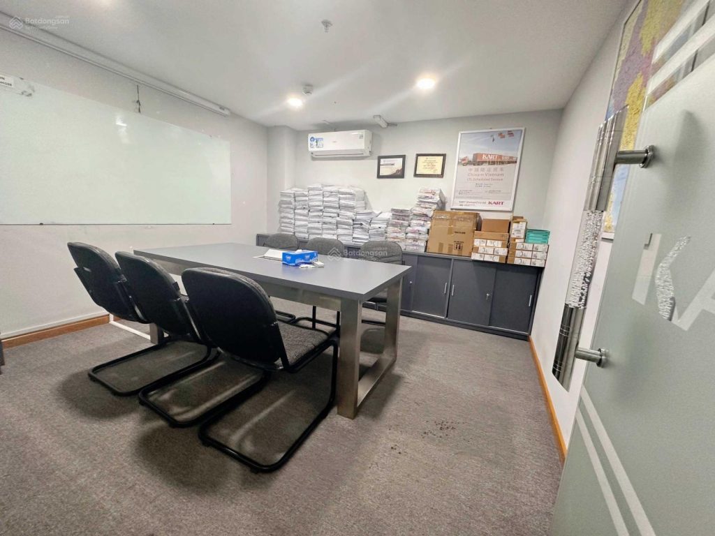 Văn phòng tầng 2 SGR Building